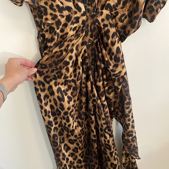 Mable NWT Vivian Leopard Midi Dress size Small - Picture 6 of 10